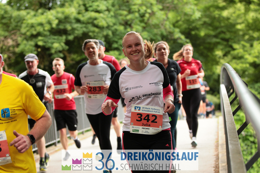 VR Bank Hauptlauf 10km | 3königslauf 2022 VR Bank Hauptlauf - Realisiert mit Pictrs.com