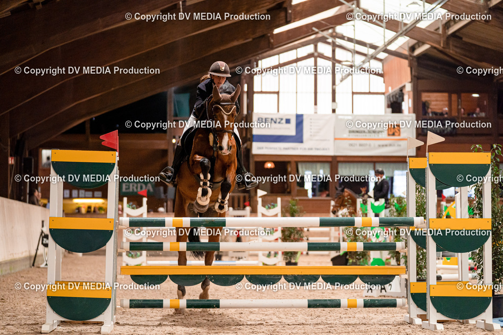 Springen Tag 1-462 | dv-media-shop - Realisiert mit Pictrs.com