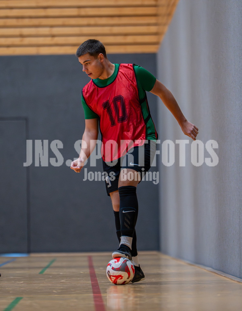 Sportler gegen Hunger I 3. Herren TuS Lutten I 1242 | jns.sportfotos - Realisiert mit Pictrs.com