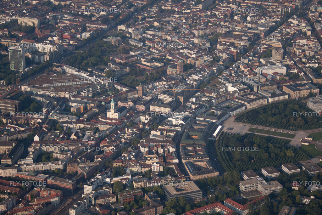 Ortsansicht | Luftbild: Ortsansicht im Ortsteil Innenstadt-West in Karlsruhe im Bundesland Baden-Württemberg in Deutschland. Foto: IMG_52891.jpg vom 05.09.2012 durch Werner Riehm/FLY-FOTO.de - Realisiert mit Pictrs.com
