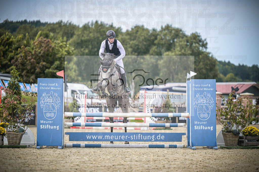 DOS_4509 | Entdecke hochwertige Reitturnierfotos von Foto Oger. Professionell, emotional und authentisch – jetzt Lieblingsmomente im Shop bestellen.Deutschlandweite Turnierfotografie. - Realisiert mit Pictrs.com