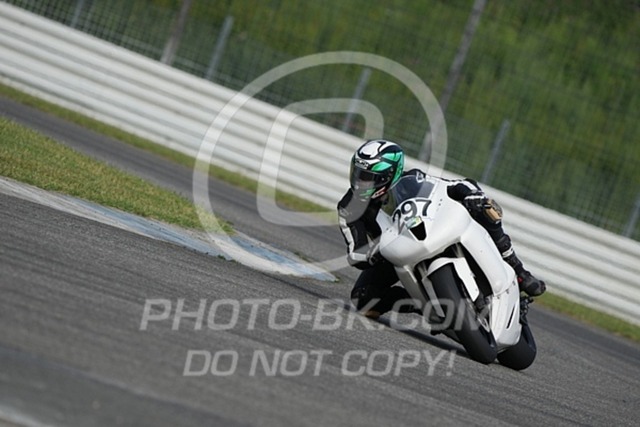 2024_08_05_PBK_13889 | Sportfotografie; SlowMotion; Video; Rennstrecke; Hafeneger; Speer; Racing; RSE; BMW; CBO; Trackday; Motorsportarena; Hockenheimring; Brno; Most; Barcelona; Valencia