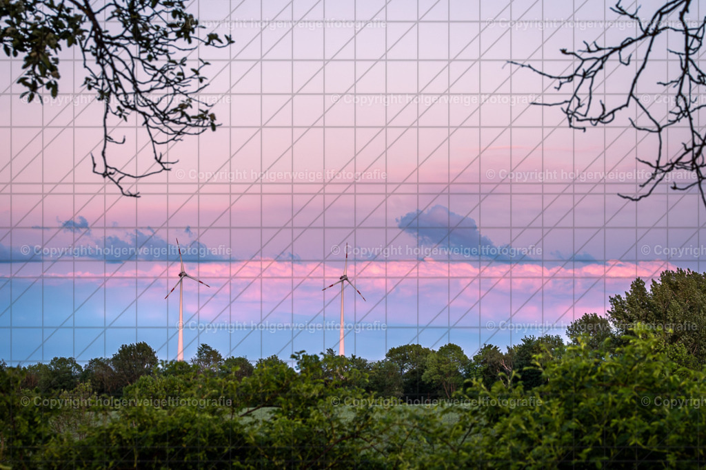 Zwei Windräder | Kaufen sie online außergewöhnliche Fotografien auf Leinwand Acrylglas Fotoprint Aludibond von holgerweigeltfotografie - Realisiert mit Pictrs.com