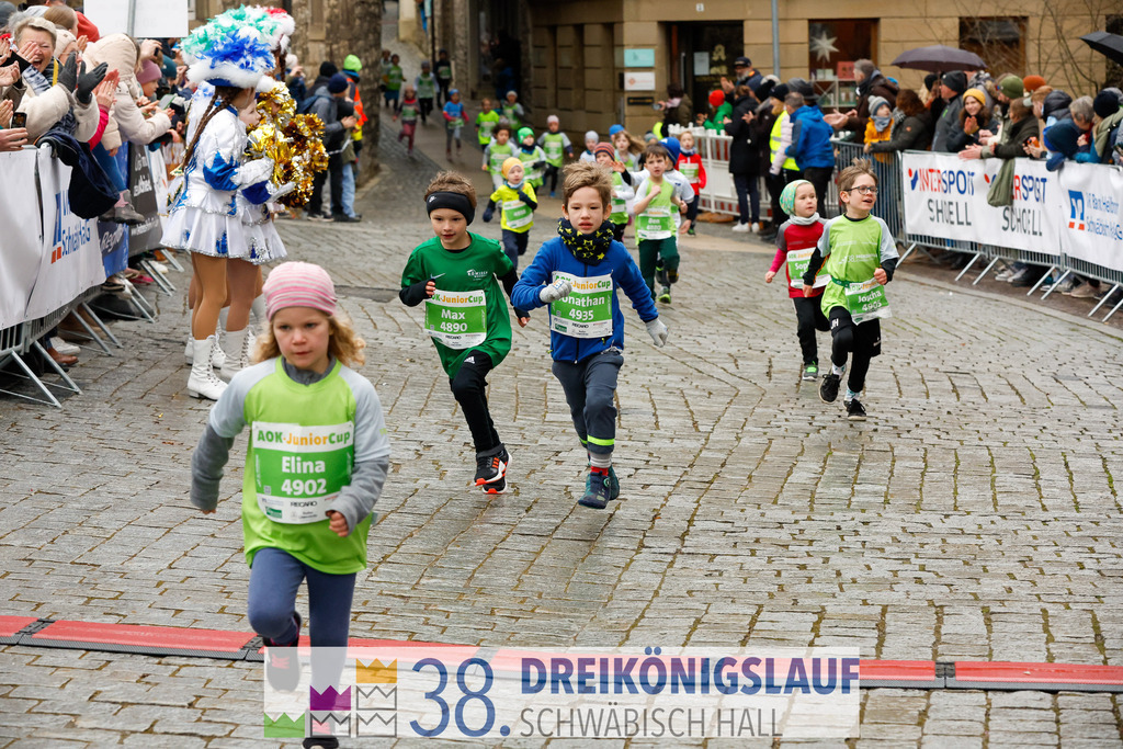 400m AOK Junior Cup | 3 Koenigslauf 2024 400m AOK Junior Cup - Realisiert mit Pictrs.com
