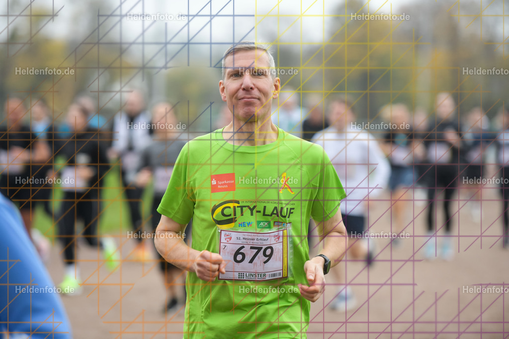 Neusser Erftlauf 2025  | 15km Neusser Erftlauf 2025 Foto: Heldenfoto.de