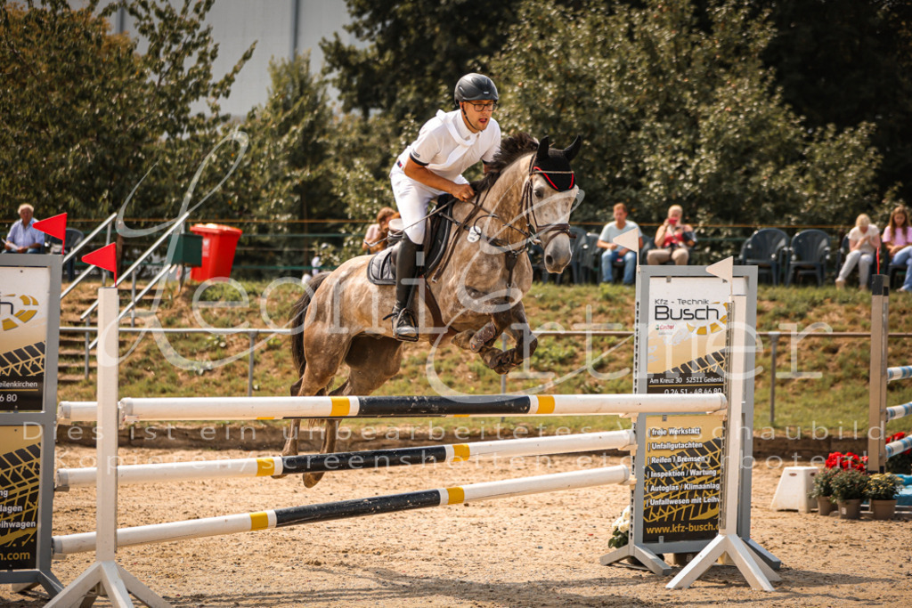 23.SaSpL00048 | Leoni Ertmer Photography - Realisiert mit Pictrs.com