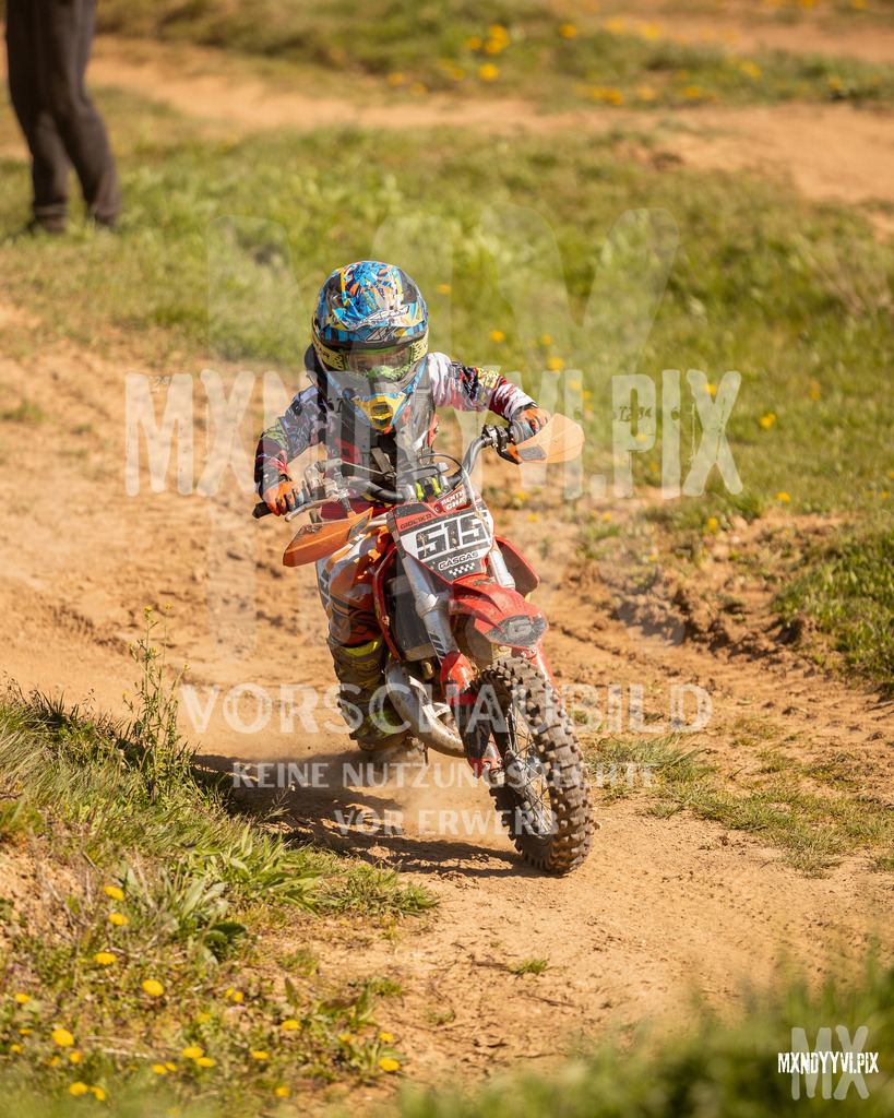 866A4509 | mxndyyvipix