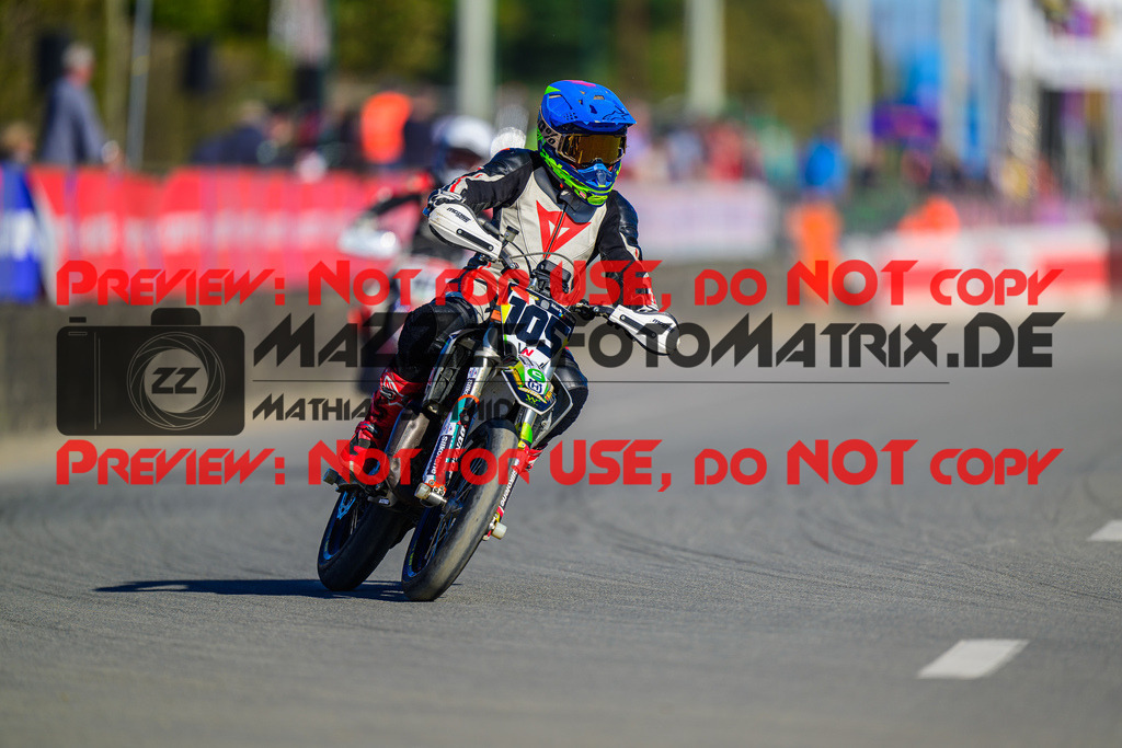 MaZZes_Fotomatrix_20241004_6007705_2055 | JUNIOR