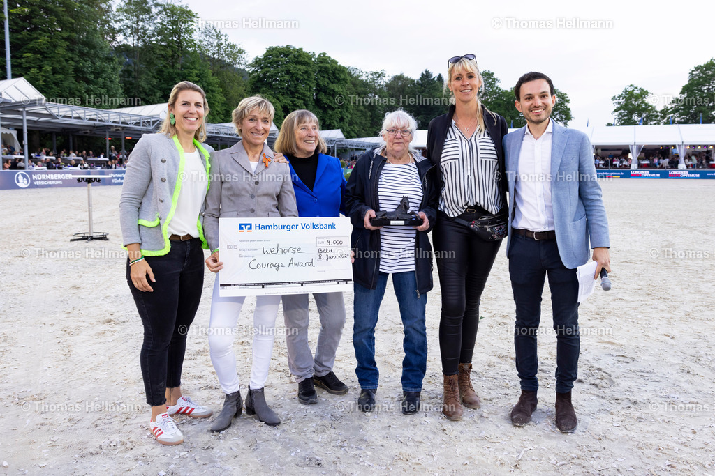 TH_WeHorse Courage Award_19445 | Longines Balve Optimum 2024 am 08.06.24 in Balve, Schloss Wocklum, Thomas Hellmann, WeHorse Courage Award