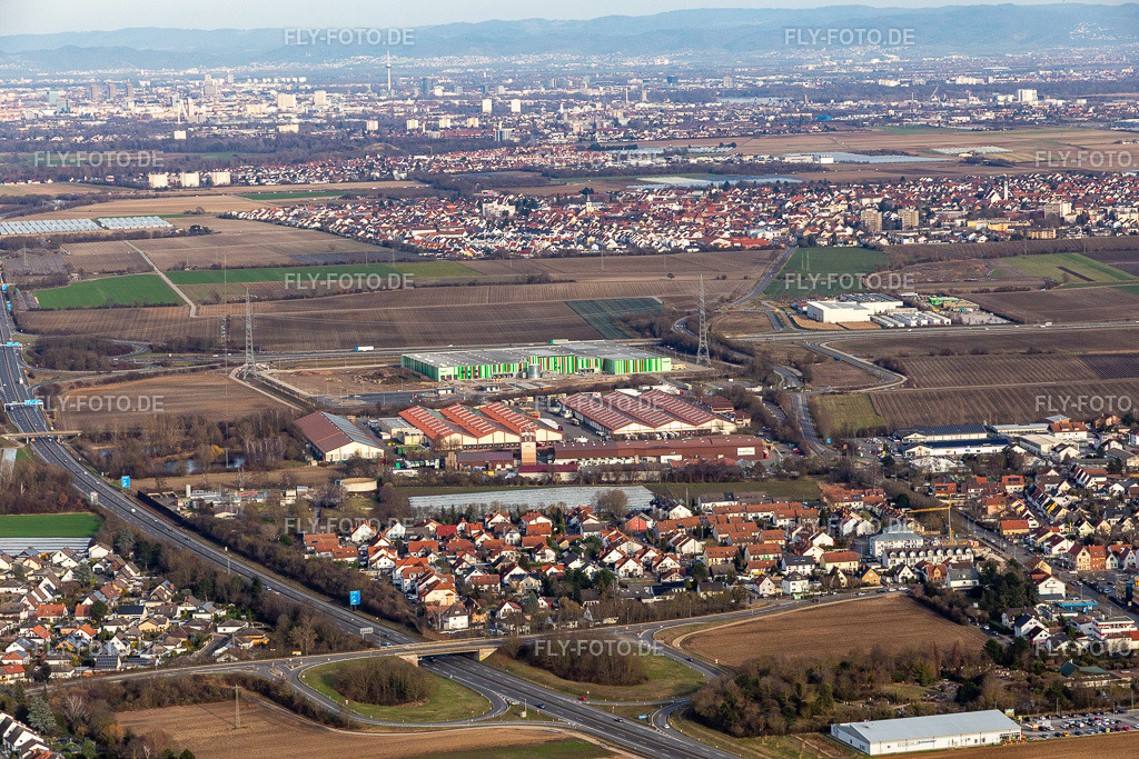 Pfalzmarkt für Obst und Gemüse www.pfalzmarkt.de | Luftbild: Pfalzmarkt für Obst und Gemüse www.pfalzmarkt.de im Ortsteil Dannstadt in Dannstadt-Schauernheim im Bundesland Rheinland-Pfalz in Deutschland. Foto: IMG_130400.jpg vom 12.02.2022 durch ©2025 Werner Riehm fly-foto.de/copyright - Realisiert mit Pictrs.com