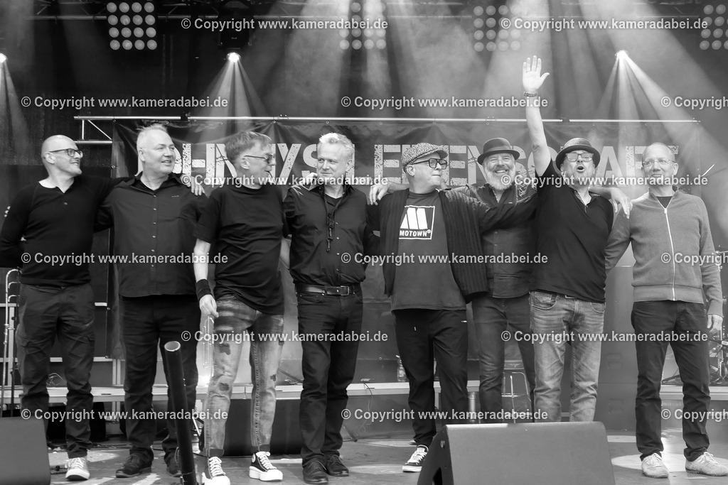 29.08.2025 Johnnys Leidenschaft bei den DIN Tagen 2025 | 29.08.2025 Johnnys Leidenschaft gibt auf der Altmarktbühne in Dinslaken bei den DIN Tagen 2025 ein Konzert. - Realisiert mit Pictrs.com