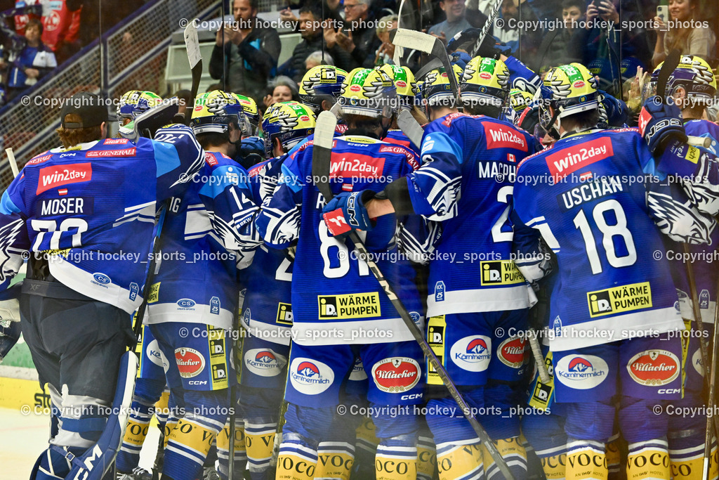 EC IDM Wärmepumpen VSV vs. EC KAC  | #70 MOSER Lukas EC VSV, ##2 MACPHERSON Dylan EC VSV, 18 Uschan Nico Massimo EC VSV, ##81 RICHTER Marco EC VSV, #12 Pearson Chase EC VSV, 8 Rebernig Maximilian EC VSV, #78 MAXA Felix EC VSV, #26 VAN NES Guus EC VSV, Jubel EC VSv Mannschaft, #40 WALLENTA Elias EC VSV, #77 LINDNER Philipp EC VSV, EC IDM Wärmepumpen VSV vs. EC KAC , EC IDM Wärmepumpen VSV vs. EC KAC  am 27.10.2024 in Villach (Stadthalle Villach), Austria, (Photo by Bernd Stefan)