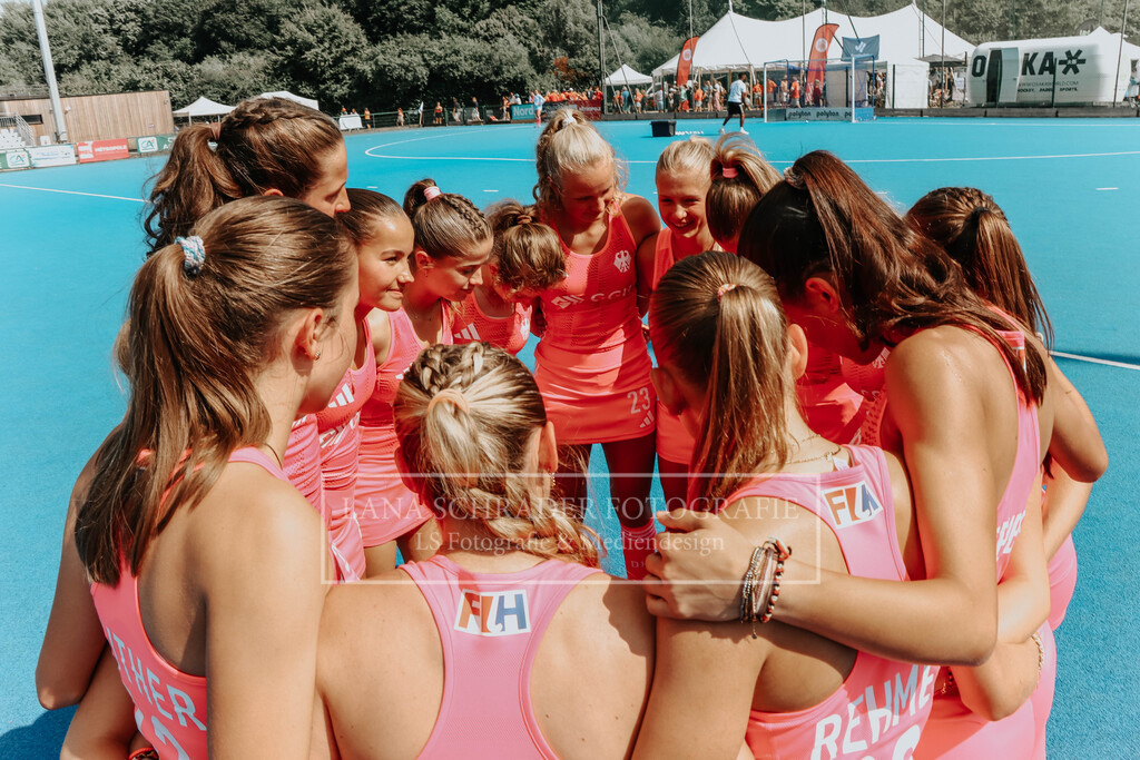 EM_WU18_SF_GER-BEL_Lille_bearbeitet (6 von 38) | lanaschraderfotografie - Realisiert mit Pictrs.com