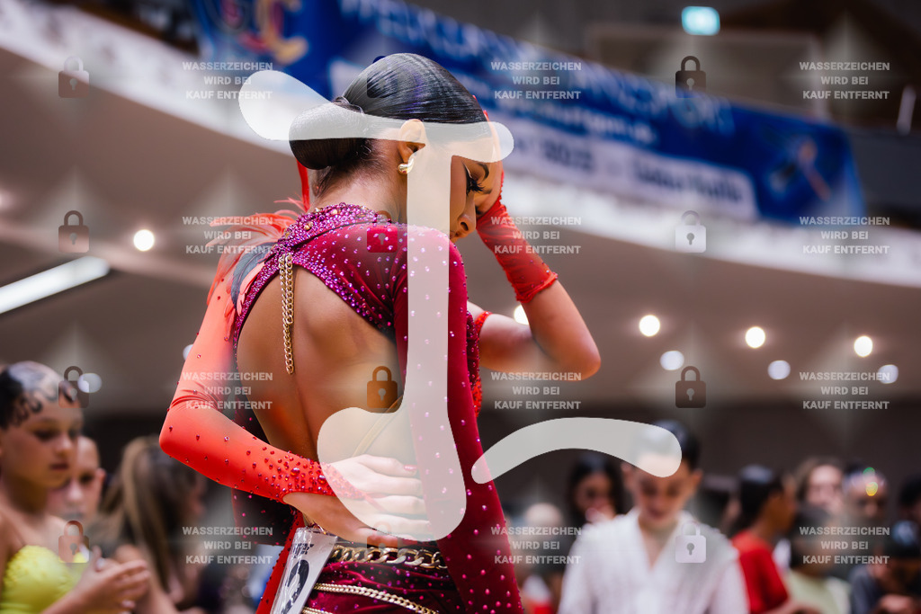 GOC 2025 - WDSF Solo Junior II Latin Female - 2025-08-21-8849 | Webshop for digital downloads and prints of dance sport, event & show photographer Julian Link - Realisiert mit Pictrs.com