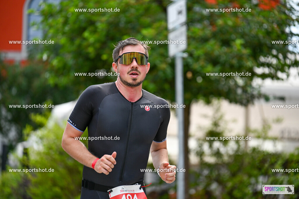 SZI_8552 | Stadttriathlon Erding 2025. #yourpictrs #sportshot_your_pictrs @Sportshotphotography #stadttriathlonerding Copyright: www.sportshot.de