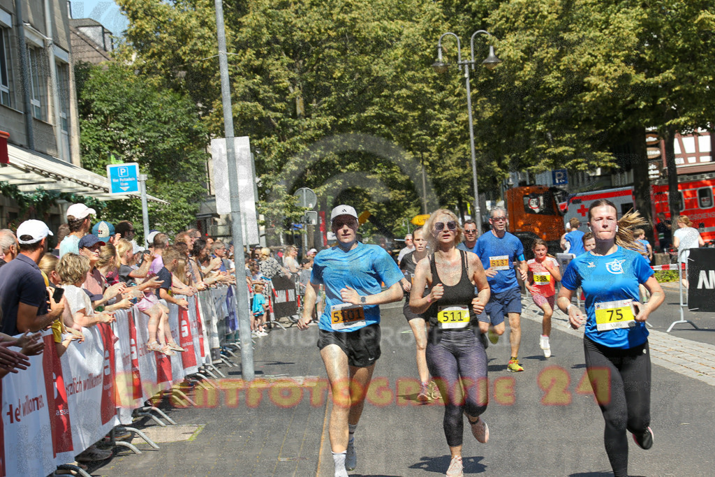 250621_1049_EX1_2742 | Sportfotografie im Rhein-Sieg Kreis, Köln, Bonn, NRW, Rheinland Pfalz, Hessen, etc. Unser Tätigkeitsfeld umfasst den Laufsport vom Volkslauf über den Marathon, Duathlon, Triathon bis zum Ultralauf wie Kölnpfad Ultra oder Schindertrail.