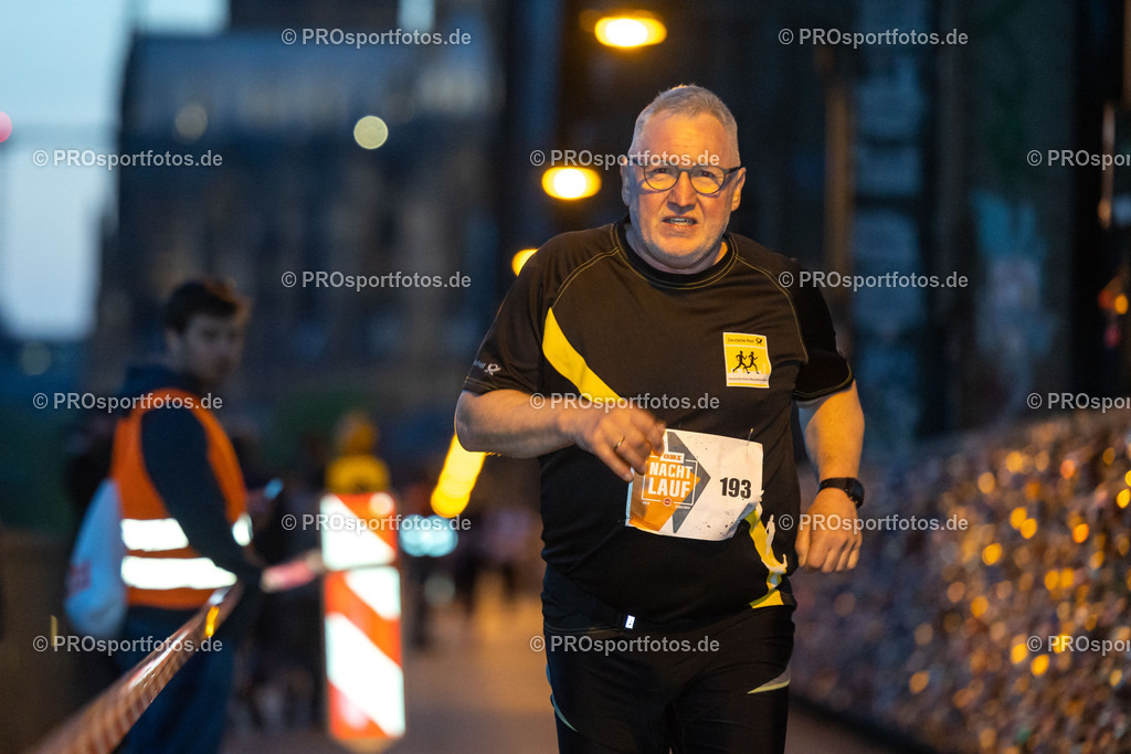 16. OBI Nachtlauf des ASV Koeln; Koeln, 17.05.23 | Impressionen vom 16. OBI Nachtlauf des ASV Koeln am 17.05.23 an Rheinpromenade und Tanzbrunnen in Koeln (Deutschland). Foto: BEAUTIFUL SPORTS/Ulrich Fassbender