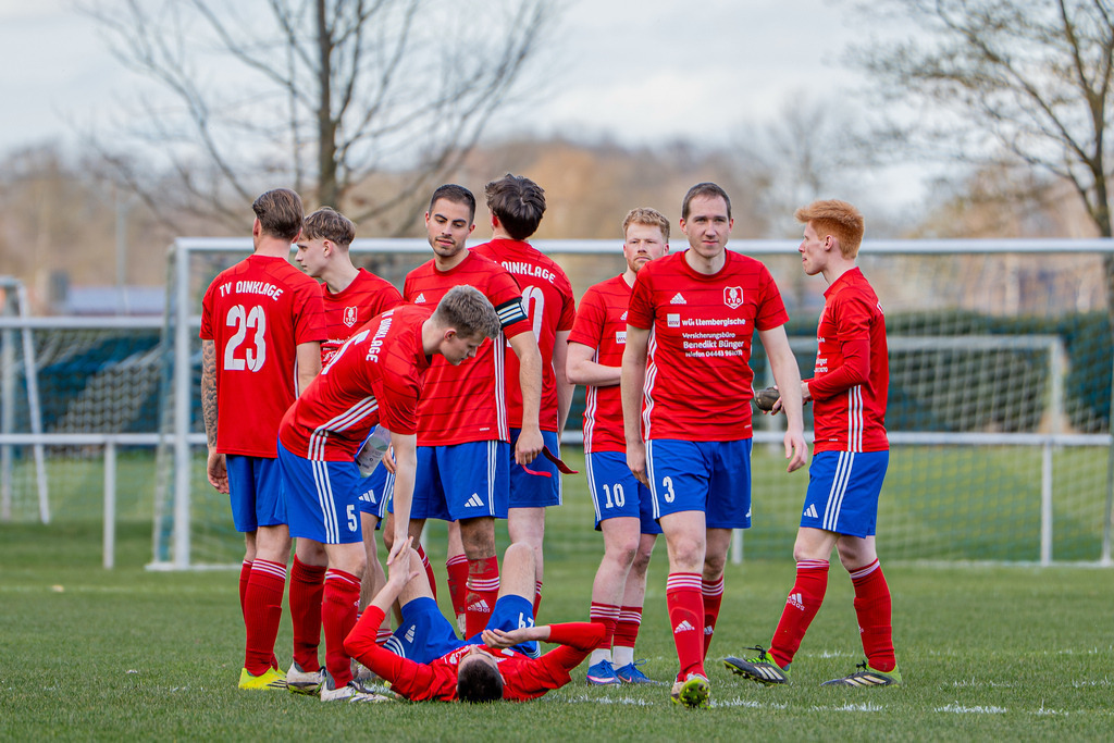 Fußball I Herren I Saison 2025-2026 I Halbfinale Kreispokal VEC I  BW Langförden - TV Dinklage II I 19894 | jns.sportfotos - Realisiert mit Pictrs.com