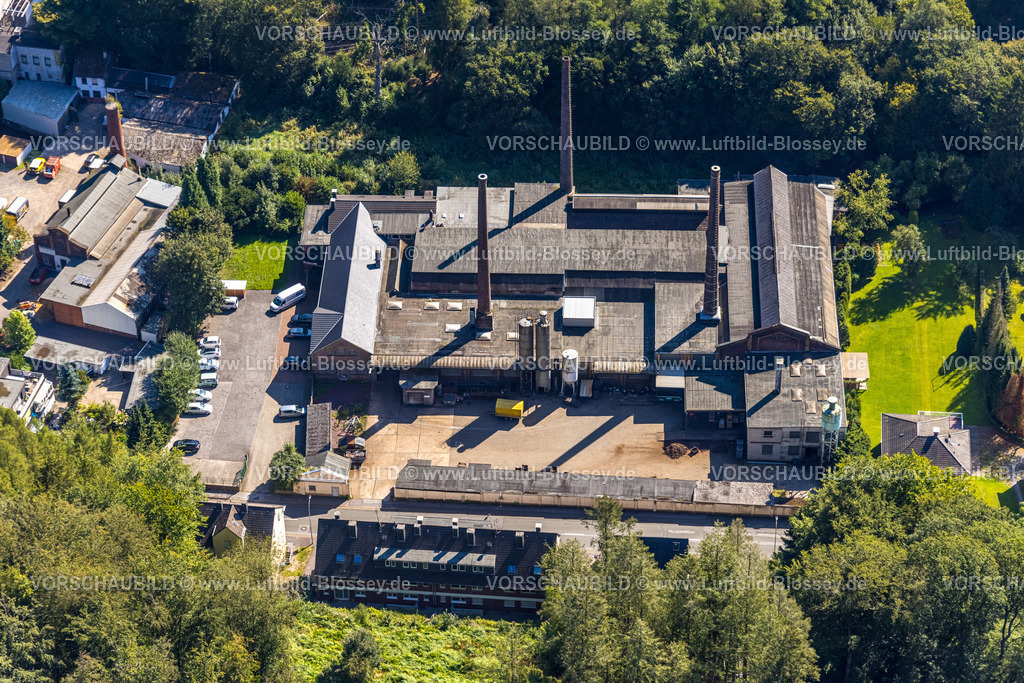 Ennepetal240814127 | Luftbild, J.D. Brackelsberg Gießere mit Schornsteinen, Heilenbecker Straße, Milspe in Ennepetal, Ruhrgebiet, Nordrhein-Westfalen, Deutschland