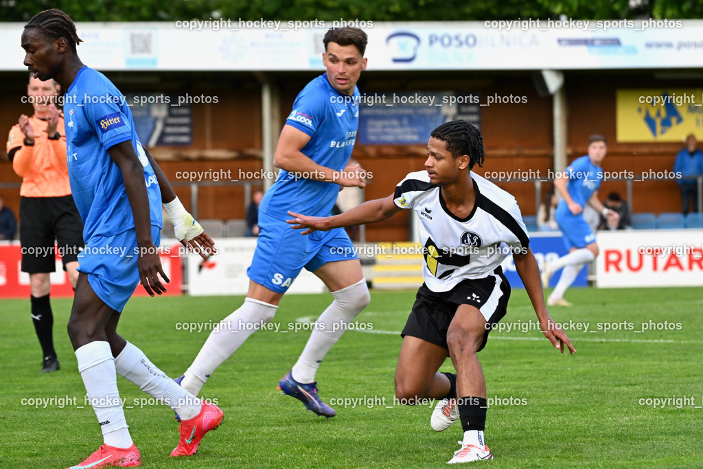 SAK vs. SV Spittal Drau 1921 | #22 Abdulmomen A. S. Bashir SV Spittal, #24 Luka Gajic SAK, #8 Issa Diakite SAK, SAK vs. SV Spittal Drau 1921, SAK vs. SV Spittal Drau 1921 am 23.05.2025 in Klagenfurt (Sportpark Welzenegg), Austria, (Photo by Bernd Stefan)