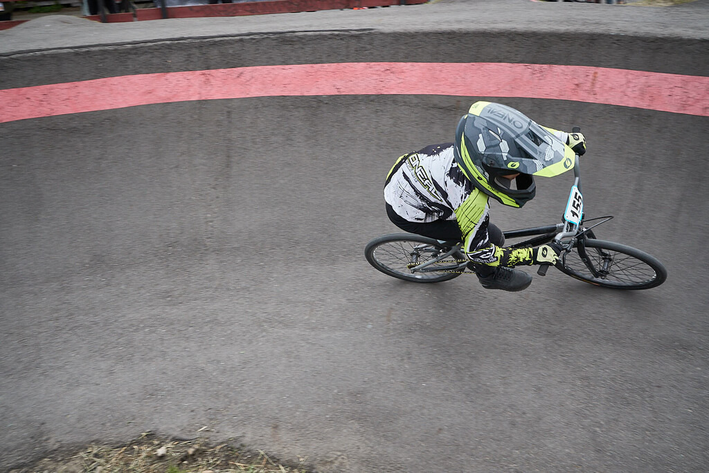2505Mo.5-48 PM 12 | German Pumptrack Series - Realisiert mit Pictrs.com