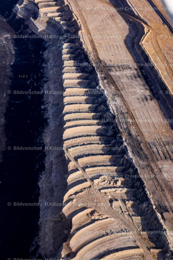 Luftbild-Niederzier-Tagebau Hambach-8319 | Luftbildfotografie Hermann Klöpper - Realized with Pictrs.com