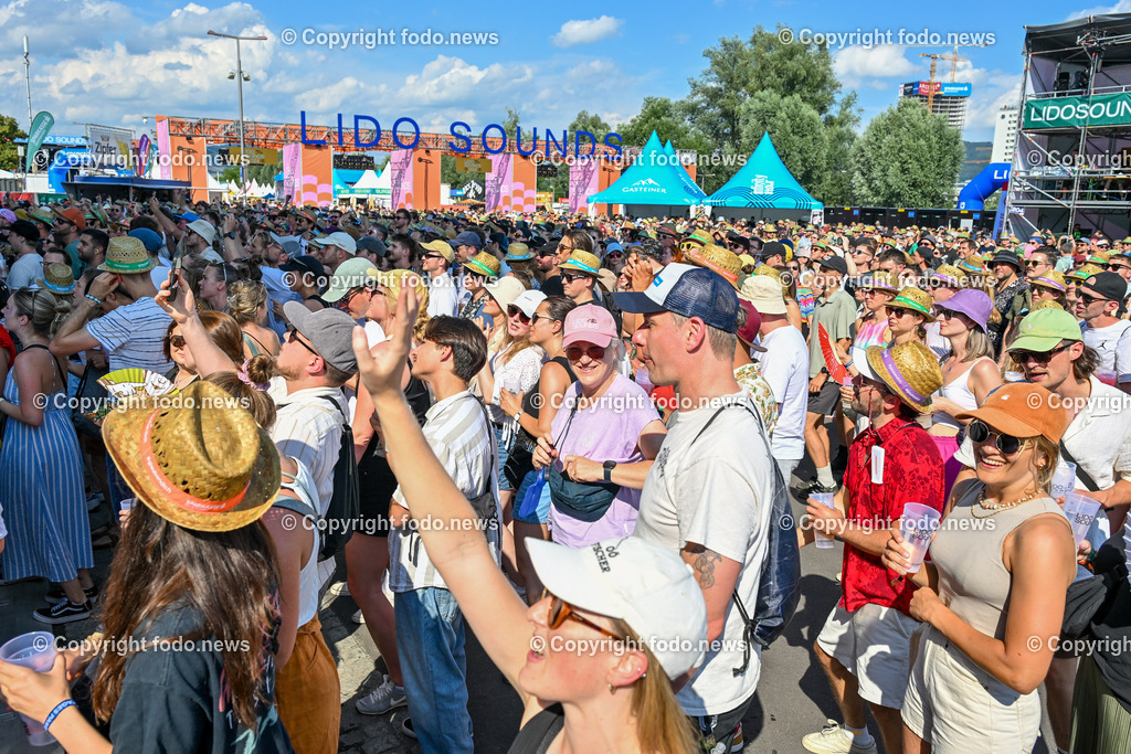 Lido Sounds Festival Linz 2024_ 28.06.2024-68 | 28.06.2024, Linz, AUT, Lido Sounds Festival Linz 2024, im Bild Besucher, Menschen, Musik, Festival