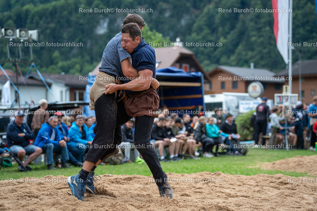 Bucher Roman(r) | René Burch leidenschaftlicher Fotograf aus Kerns in Obwalden.  Hier finden sie Sport, Landschaft und Natur Fotografie.
 - Realisiert mit Pictrs.com