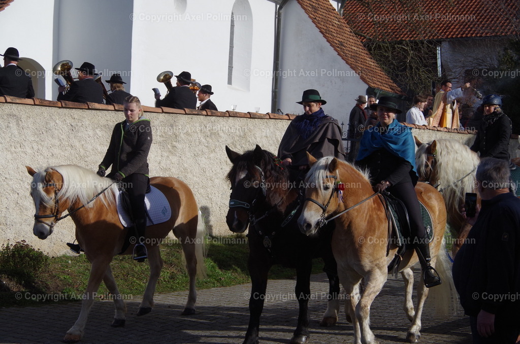 IMGP1471 | fotografiert von Axel PollmannLeonhardi Wallfahrt Benediktbeuern und Murnau, Fronleichnam, Fasching, Landschaft im Loisachtal und Benediktbeuern  - Realisiert mit Pictrs.com