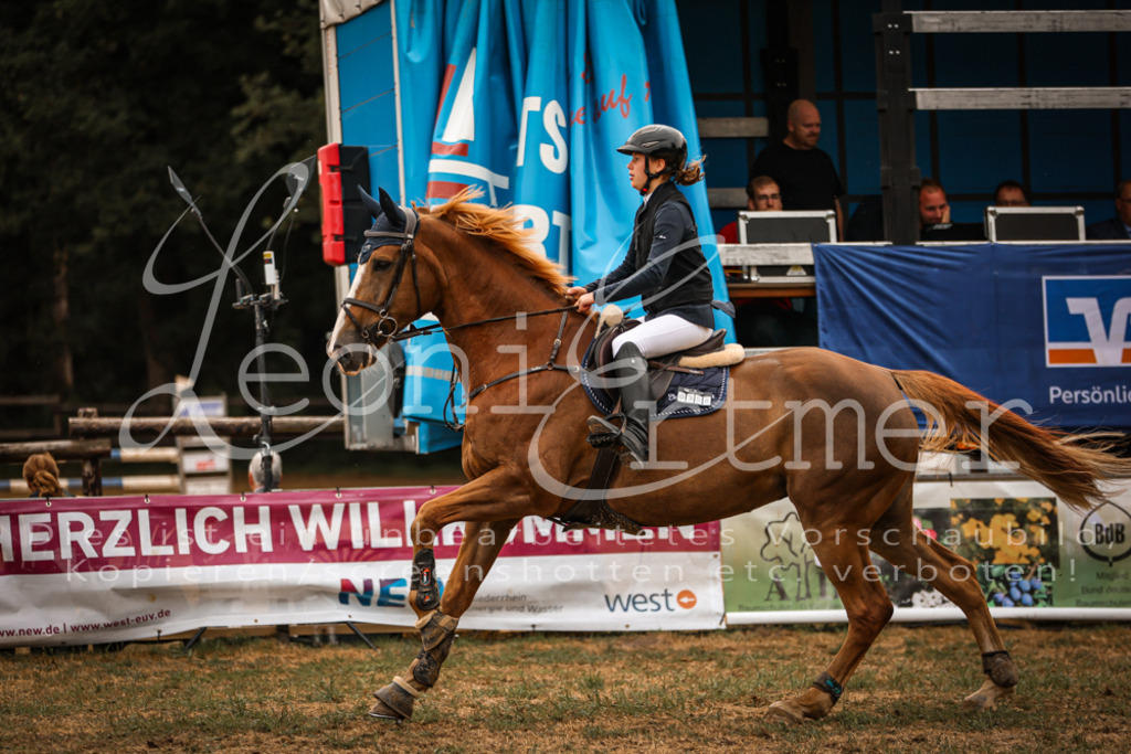 20.SoAS00251 | Leoni Ertmer Photography - Realisiert mit Pictrs.com