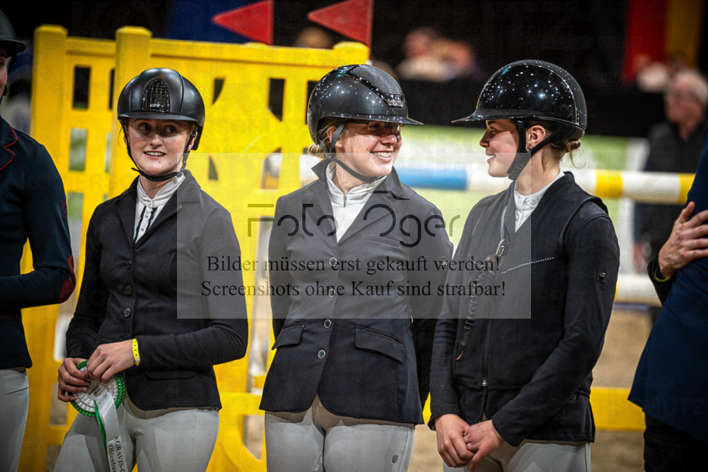 DOS_0090 | Entdecke hochwertige Reitturnierfotos von Foto Oger. Professionell, emotional und authentisch – jetzt Lieblingsmomente im Shop bestellen.Deutschlandweite Turnierfotografie. - Realisiert mit Pictrs.com