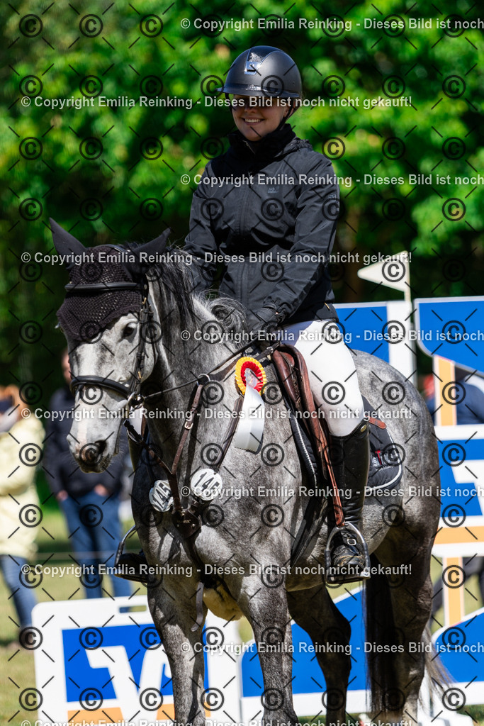 CL5A5789 | Emilia Reinking Fotografie - Realisiert mit Pictrs.com