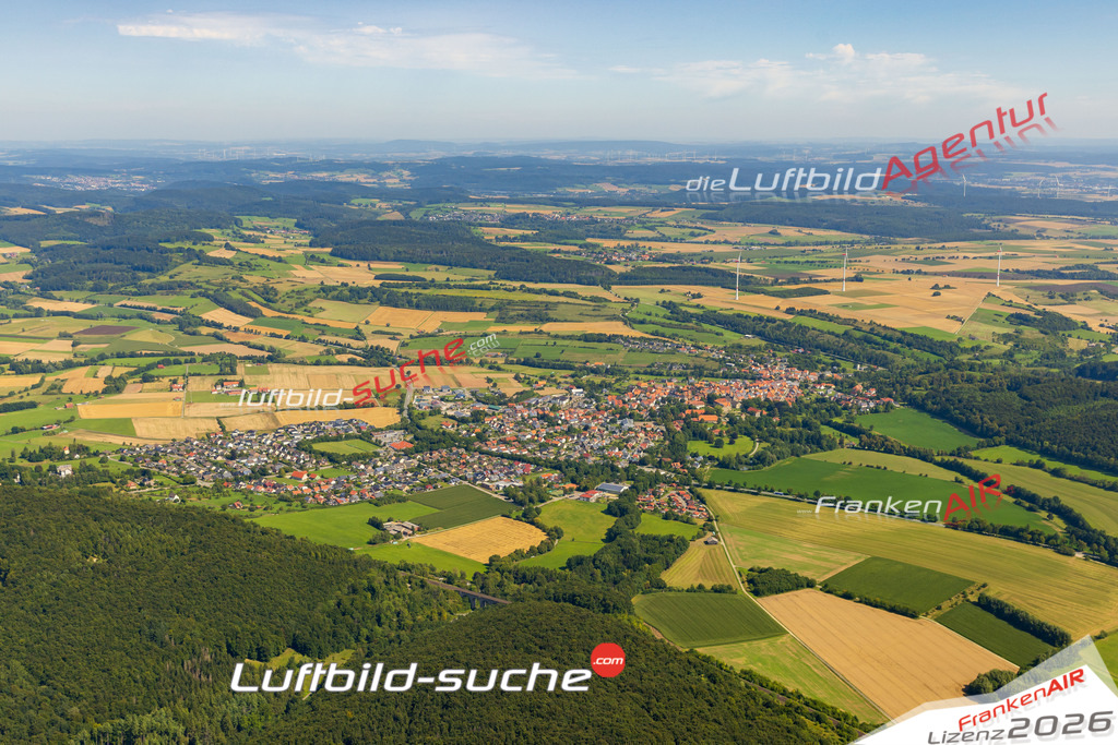 Luftbild Willebadessen - Die Luftaufnahme wurde 2025 vom UL-Flugzeug heraus erstellt ( keine Drohne ) - Hochauflösende Luftaufnahme - für professionelle Ausdrucke geeignet. Die Geschenkidee !Hier alle&nbsp;Infos zur Lizenzierung der LuftaufnahmeWir fliegen auch dieses Jahr wieder in Ihre Region um Luftbilder zu erstellen.- Luftbild anfragen