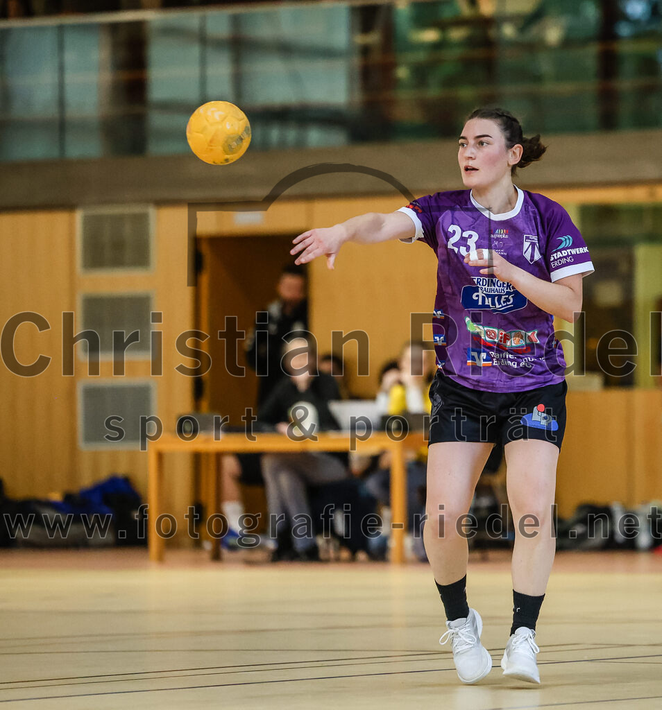 2024-10-13_075_SpVgg_Altenerding_gegen_SC_Freising | Erding, Deutschland, 13.10.2024:Handball, Bezirksoberliga Frauen Altbayern 2024 / 2024, 3. Spieltag, SpVgg Altenerding gegen SC Freising, Endergebnis: 26:35Katharina Künstner (SpVgg Altenerding, #23)Foto: Christian Riedel / fotografie-riedel.net