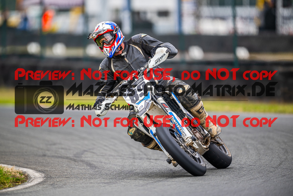 MaZZes_FotoMatrix_231001_1228 | UE40