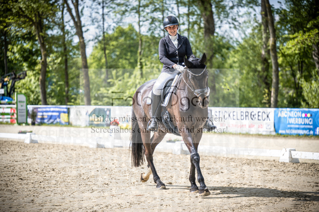 DOS_2790 | Reitturnier Venne - Realisiert mit Pictrs.com