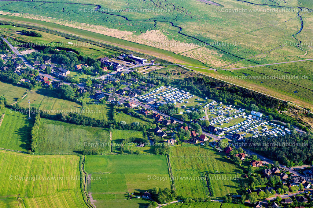St.Peter-Ording_Camping_Platz_Rosen_Camp_Kniese_ELS_8747300523 | SANKT PETER-ORDING 30.05.2023 Wohnwagen und Zelte- Campingplatz - und Zeltplatz "Camping Rosencamp" "Kniese Silbermöwe Ademi" in Sankt Peter-Ording im Bundesland Schleswig-Holstein, Deutschland. // Camping with caravans and tents in Sankt Peter-Ording in the state Schleswig-Holstein, Germany. Foto: Martin Elsen