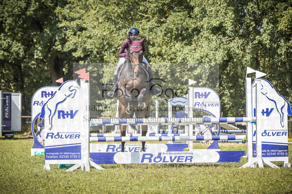 DOS_0143 | Entdecke hochwertige Reitturnierfotos von Foto Oger. Professionell, emotional und authentisch – jetzt Lieblingsmomente im Shop bestellen.Deutschlandweite Turnierfotografie. - Realisiert mit Pictrs.com