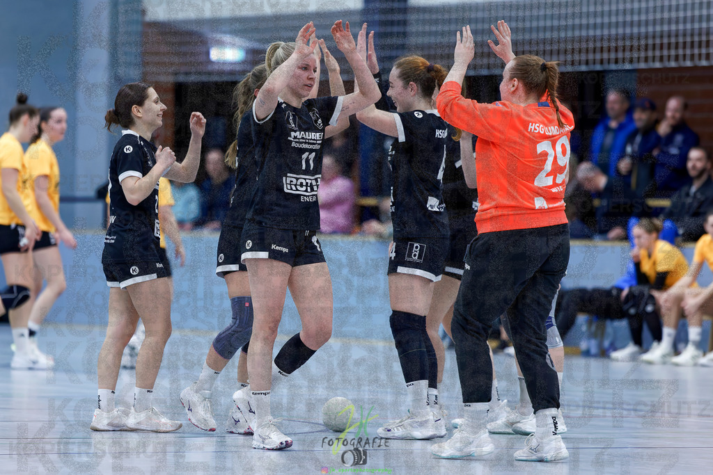 Handball Frauen Oberliga Mitte, HSG Eibelshausen/Ewersbach - HSG Lumdatal | Handball Frauen Oberliga Mitte, HSG Eibelshausen/Ewersbach - HSG Lumdatal am 21.02.2026 in Dietzhölztal-Steinbrücken (Sporthalle am Hammerweiher)Photo © 2026 - Jörg Heinrich - Realisiert mit Pictrs.com