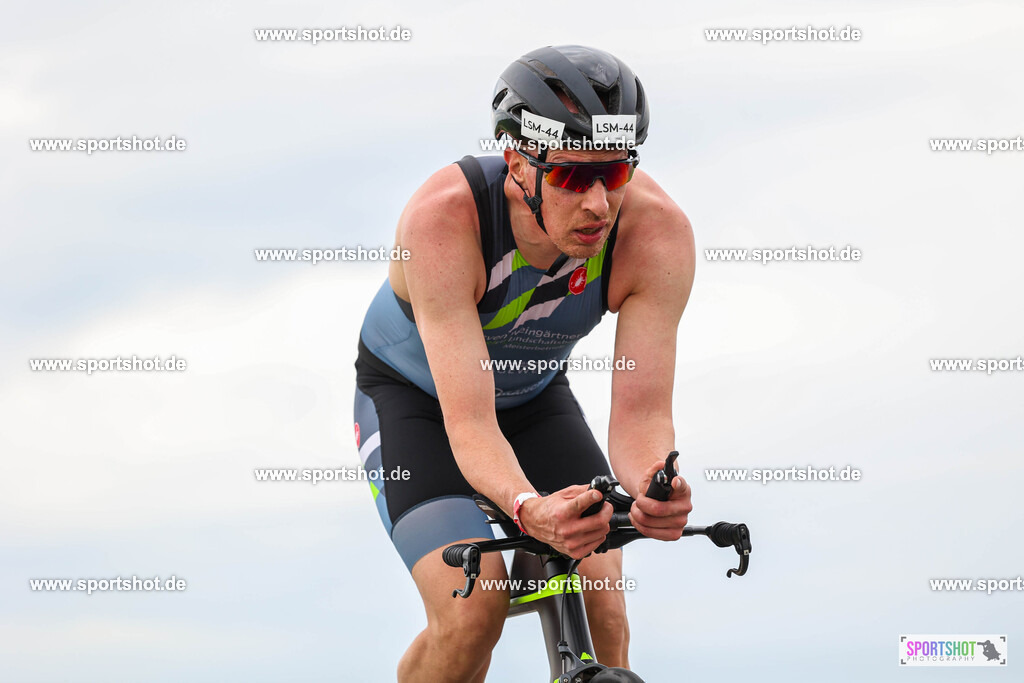 BR8A5894 | Stadttriathlon Erding 2025. #yourpictrs #sportshot_your_pictrs @Sportshotphotography #stadttriathlonerding Copyright: www.sportshot.de