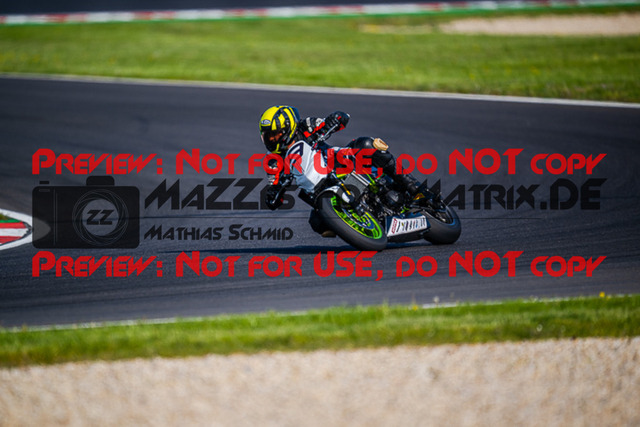 MaZZes_FotoMatrix_220506_95993 | Fotograf Mathias Schmid
Sportfotograf,
Eventfotograf,
Hochzeitsfotograf,
Portraitfotograf