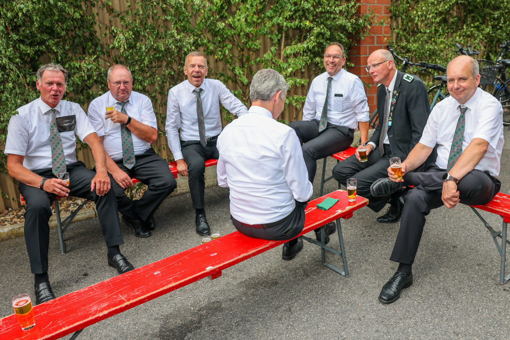 top-top.de-250628-088 | Foto, Video, Fotografie, Videografie, Fotobox, DJ, Discjockey, Musik, Musikbox, Veranstaltung, Photobooth, Amazon, Ebay, Buchtipp, Bestseller, Autor, Verlag, Buch, Wesel, Hamminkeln, NRW, Dinslaken, Rees, Drohne, Hochzeit, Party, Fotobox, Wesel, Fotograf