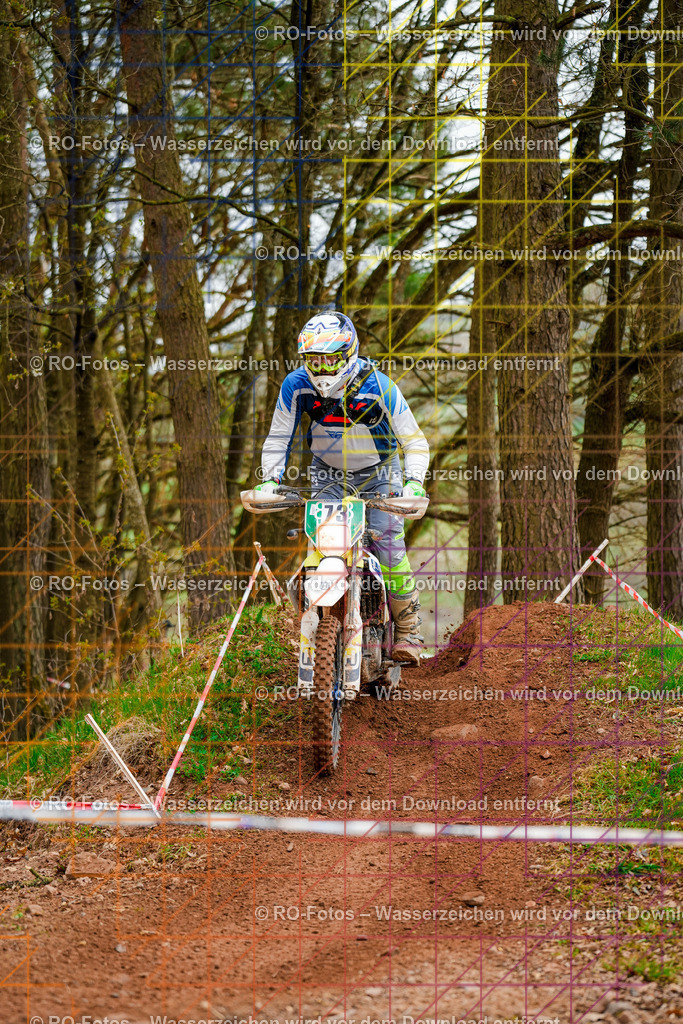 4 Lauf Mernes-1173 | Sportfotografie von RO-Fotos: Motorsport, Motocross, Enduro, Laufveranstaltungen und Triathlon. Professionelle Fotos von Sportlern und Events. - Realisiert mit Pictrs.com