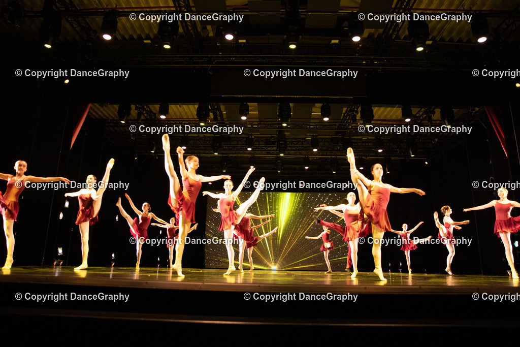 GPHY5557 | DanceGraphy - Realisiert mit Pictrs.com