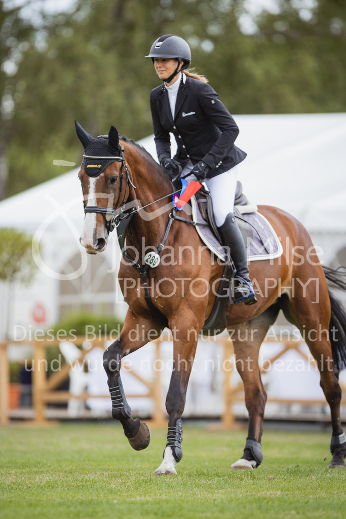 220715_LC_SprPfL1-240 | Deine schönsten Turniermomente als professionelle Fotos! Entdecke hochwertige Pferdesport-Fotografie im Online-Shop. Jetzt Fotos finden & bestellen!