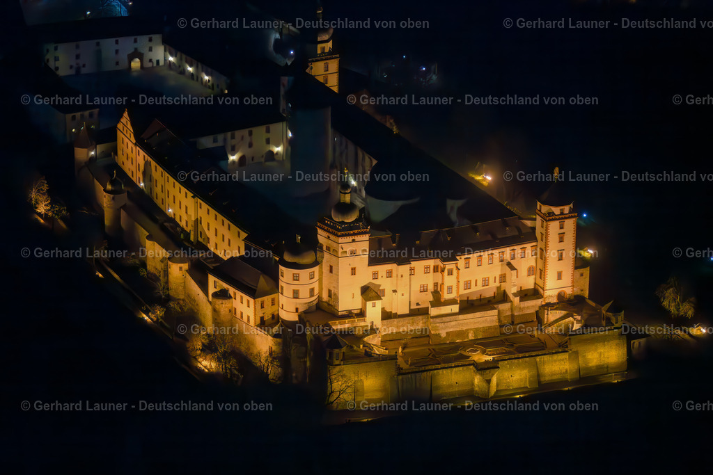 3901062 | Festung Marienberg bei Nacht 2019