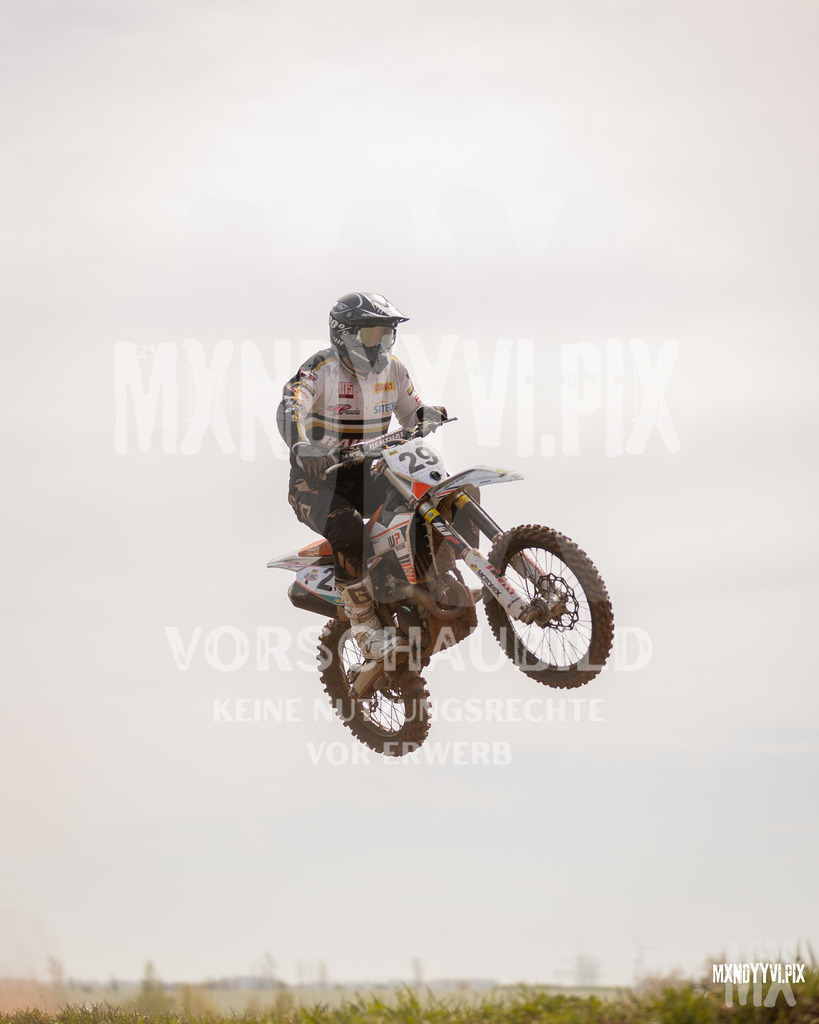 866A4168 | mxndyyvipix