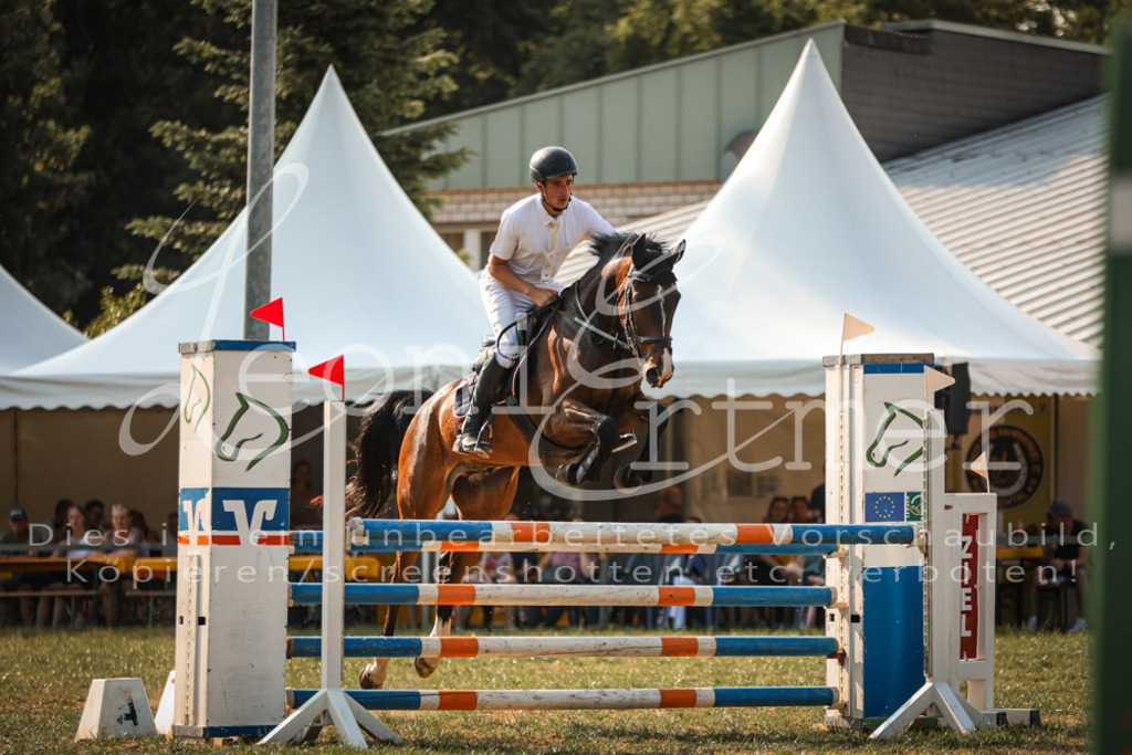 14.FrPfL00072 | Leoni Ertmer Photography - Realisiert mit Pictrs.com