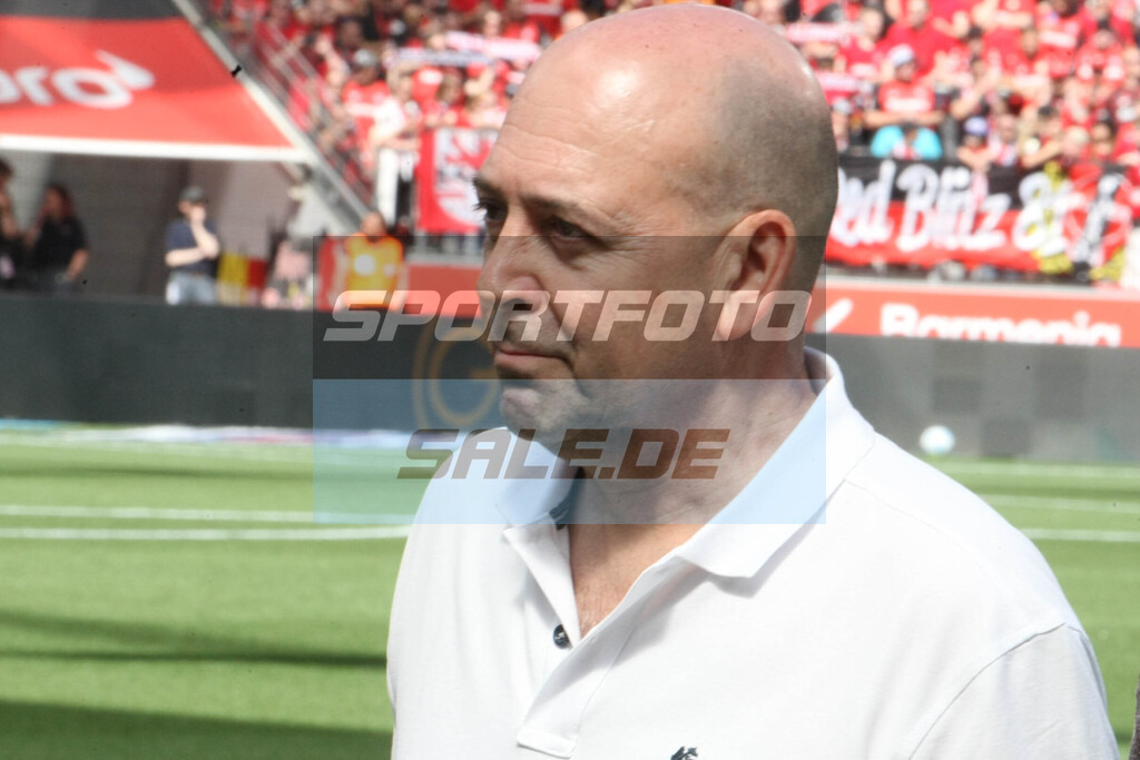 Bayer 04 Leverkusen - Borussia Dortmund | Fernando Carro - © Sportfoto-Sale (MK) - Realisiert mit Pictrs.com