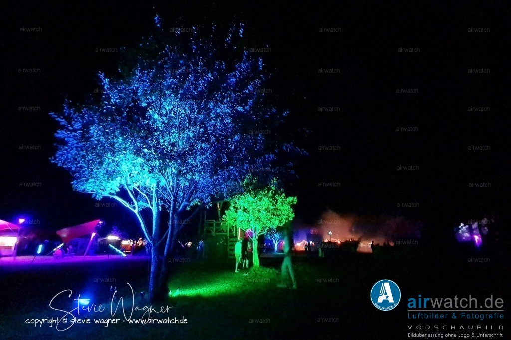 Bachblyten® Festival 2023 | Entdecken Sie atemberaubende Luftbilder und Fotografien auf airwatch.de - Tauchen Sie ein in eine Welt voller faszinierender Aufnahmen aus der Vogelperspektive.